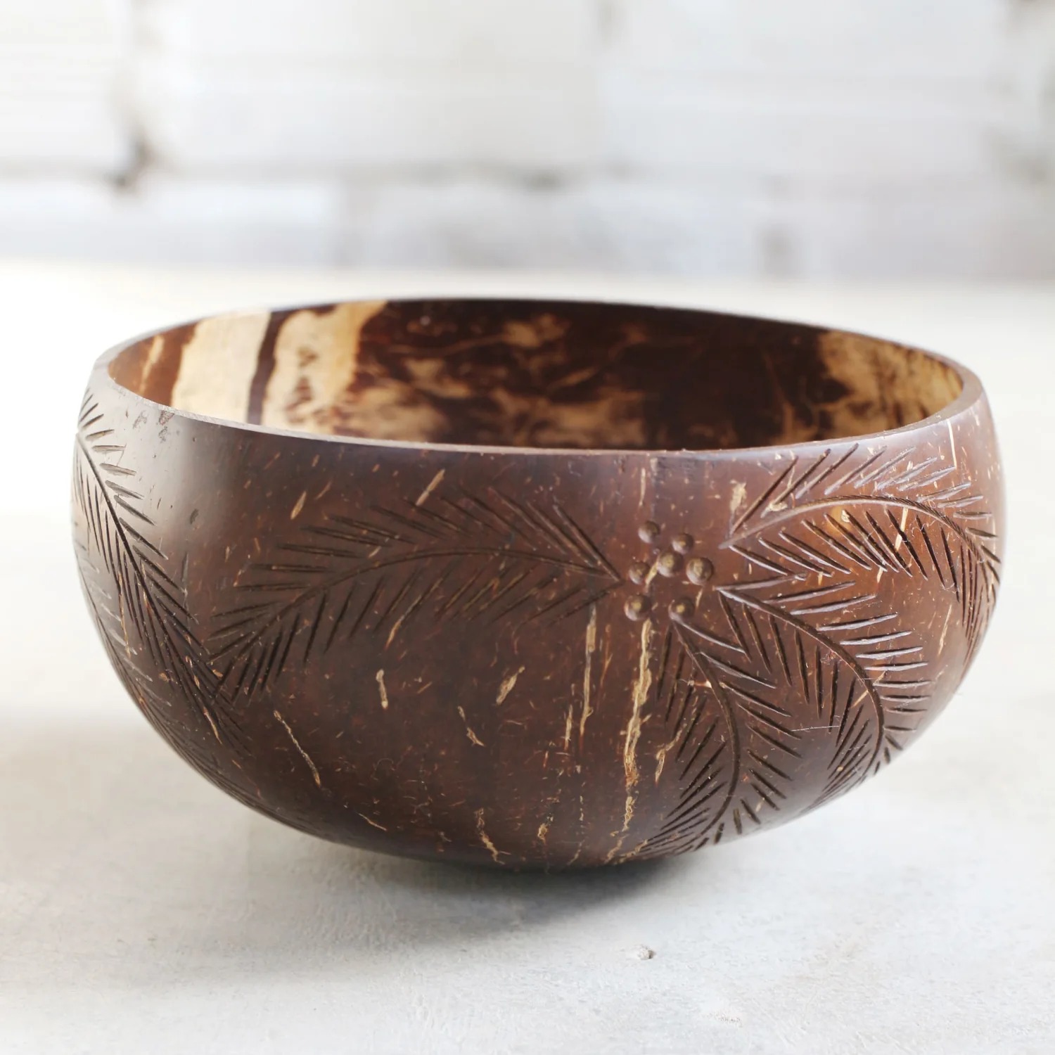 Leaf Coconut shell bowl, The bowl covered with leaf designs